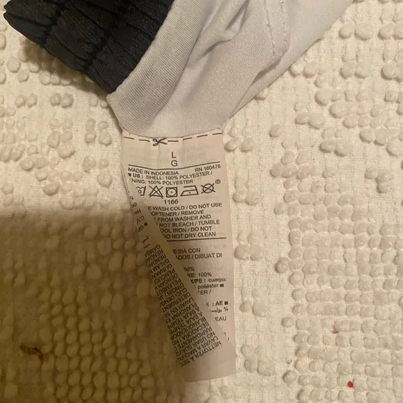 Old Navy Black and Green Athletic Shorts Lightweight Moisture-Wicking Size L - Picture 4 of 10